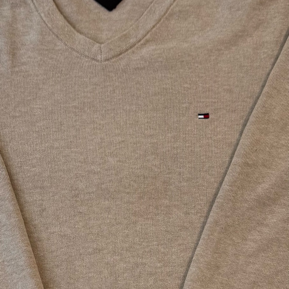 Tommy Hilfiger Men's Tan‎ V-Neck Sweater XXL